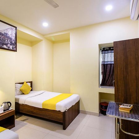 Hotel Park Central Καλκούτα Εξωτερικό φωτογραφία