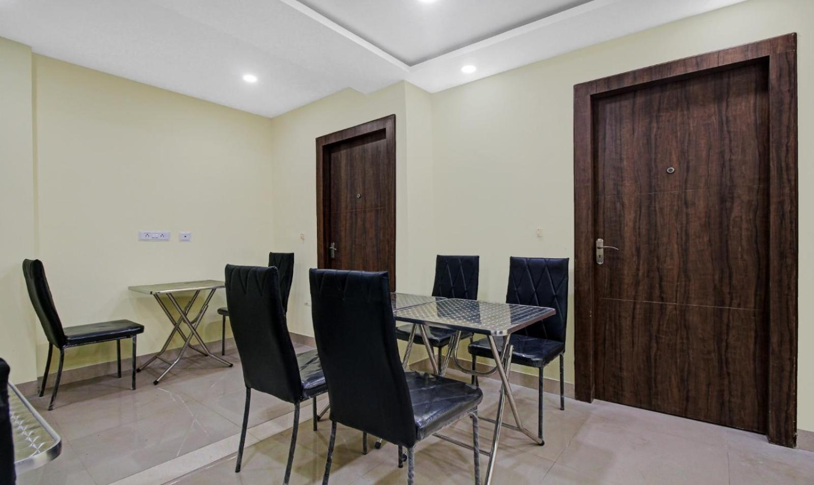 Hotel Park Central Καλκούτα Εξωτερικό φωτογραφία