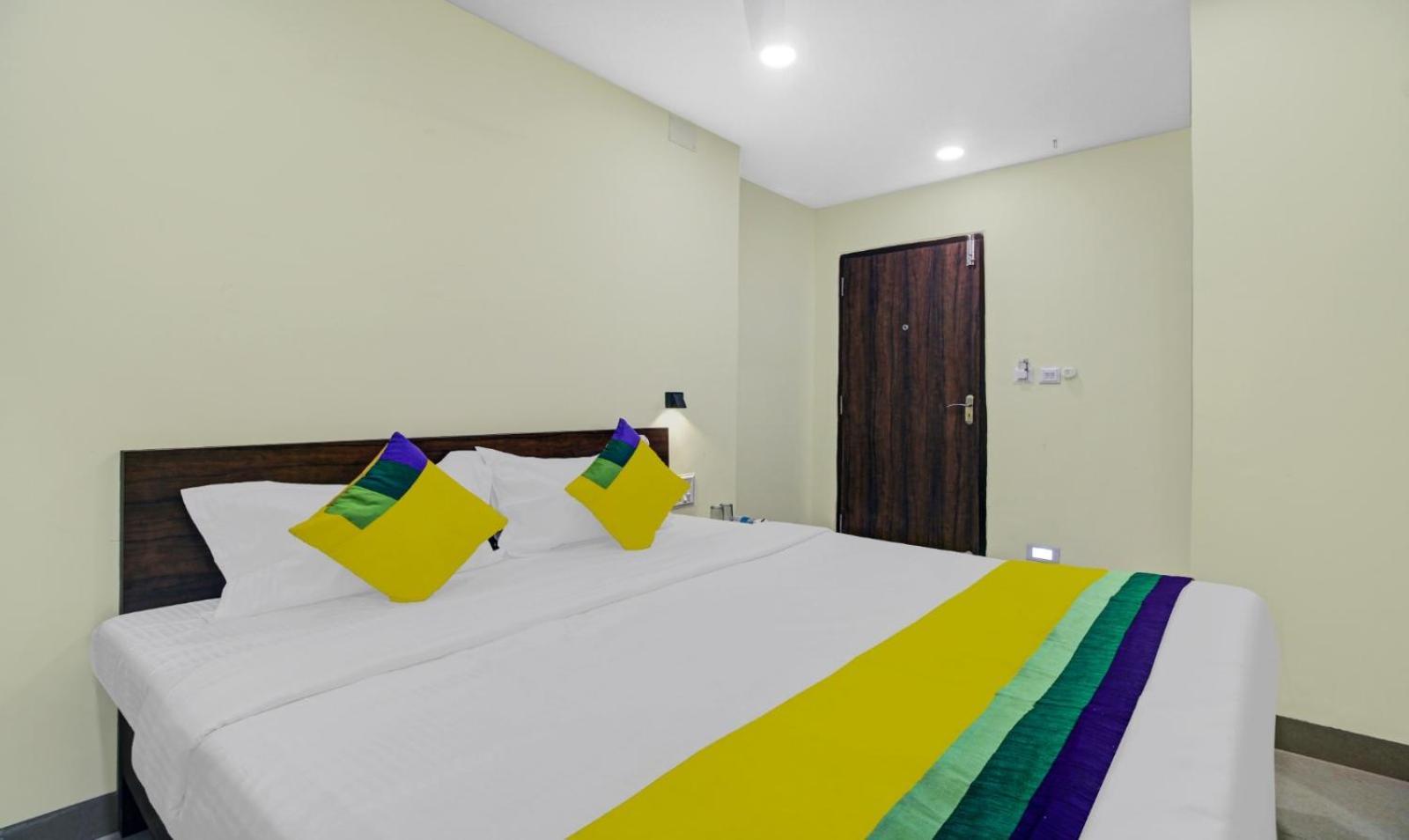 Hotel Park Central Καλκούτα Εξωτερικό φωτογραφία