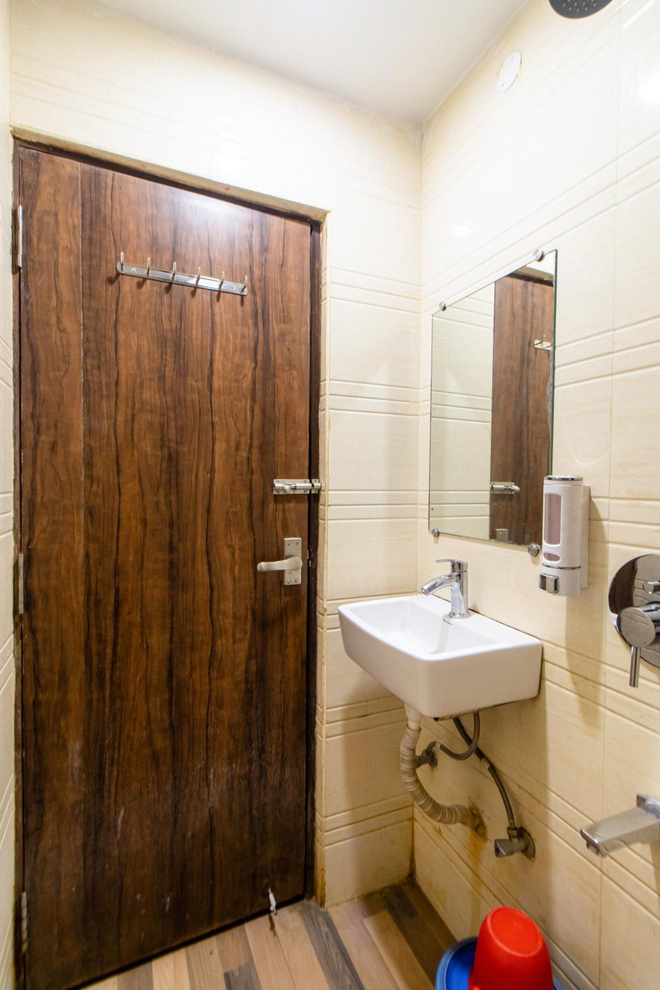 Hotel Park Central Καλκούτα Εξωτερικό φωτογραφία